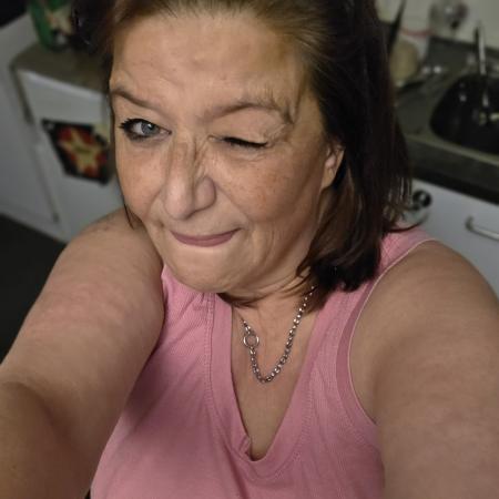 SexyMilfAlex