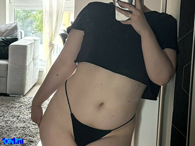 AbbyWetPussy foto 12