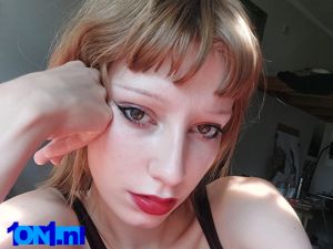 AlexaHard
