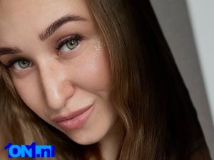 Caroline26