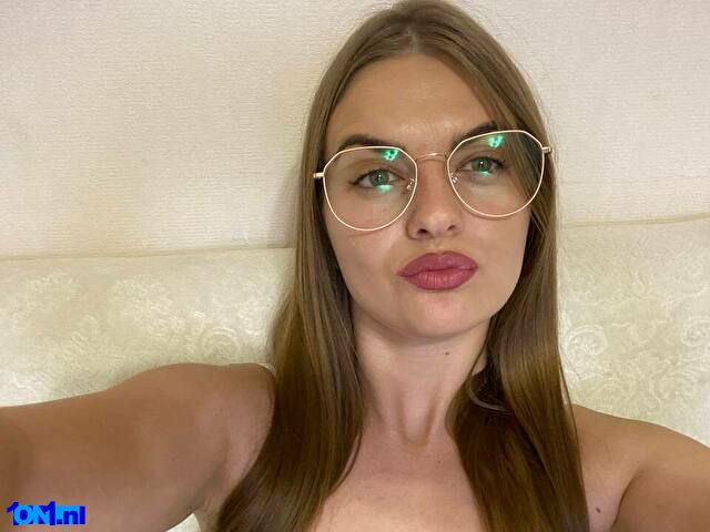 DirtyLily69 preview 1