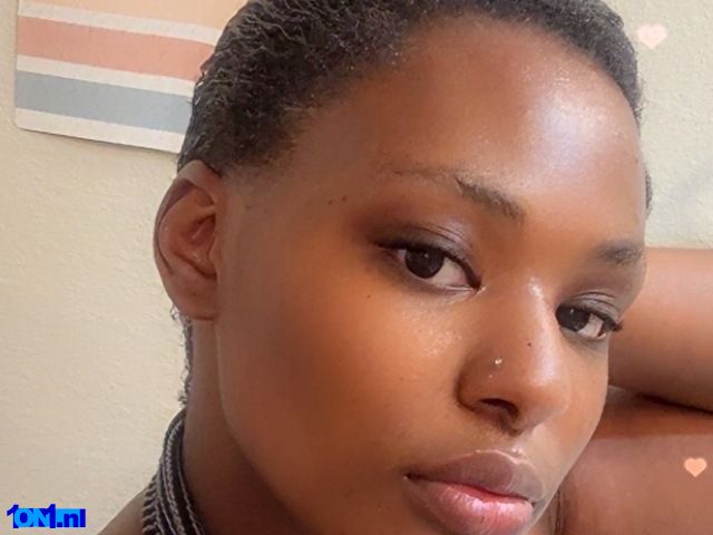 Ebonymilf preview 1