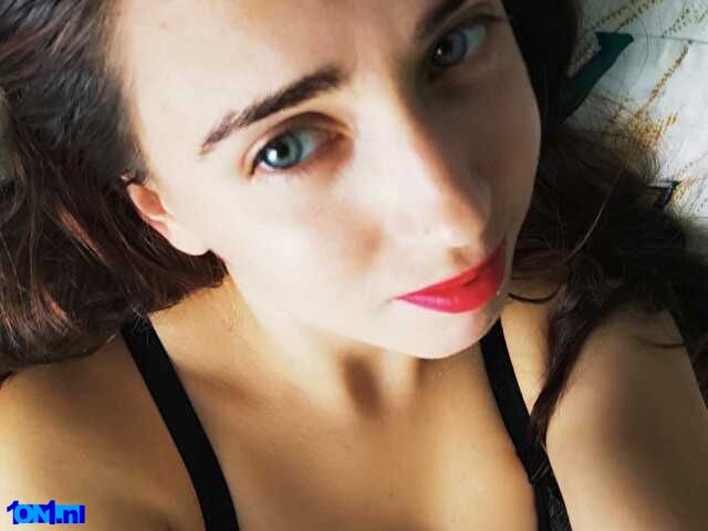 EmilyFlirt preview 1
