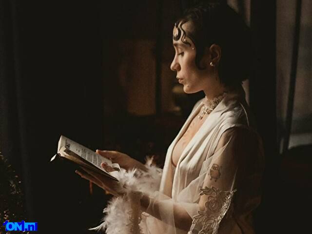 Hellalovesu preview 1