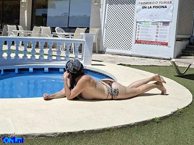 Izzy foto 30