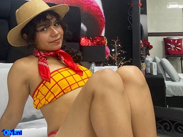 JuliaBennett preview 4