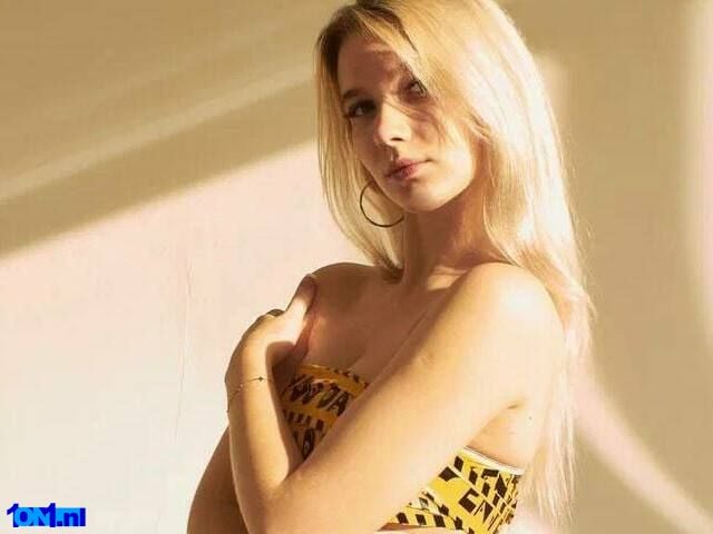 KarolinaRay preview 1