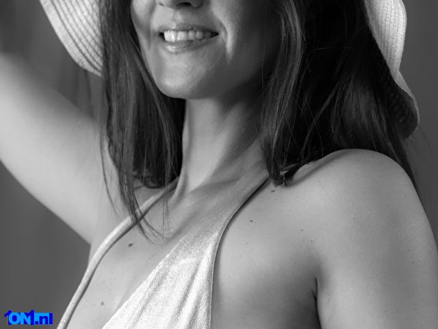 LaraDonavan foto 10