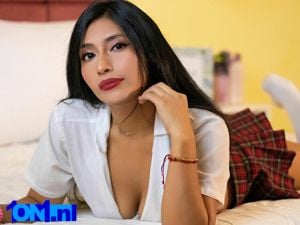 LucianaHot