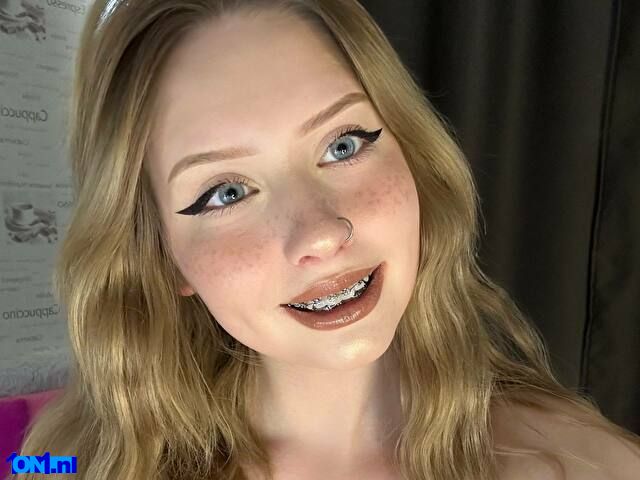 LuxuryCutie preview 1