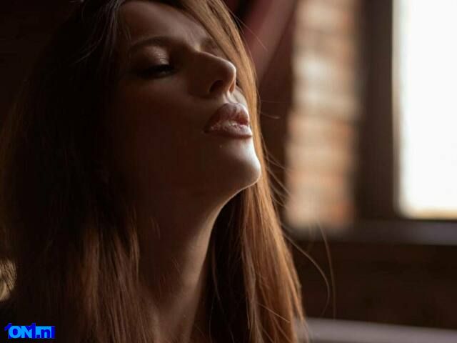 MissAndKiss preview 1