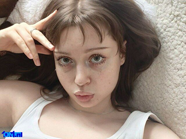 NicoleRossty foto 11