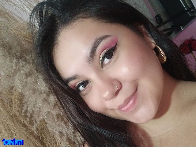 NicoletRios preview 1