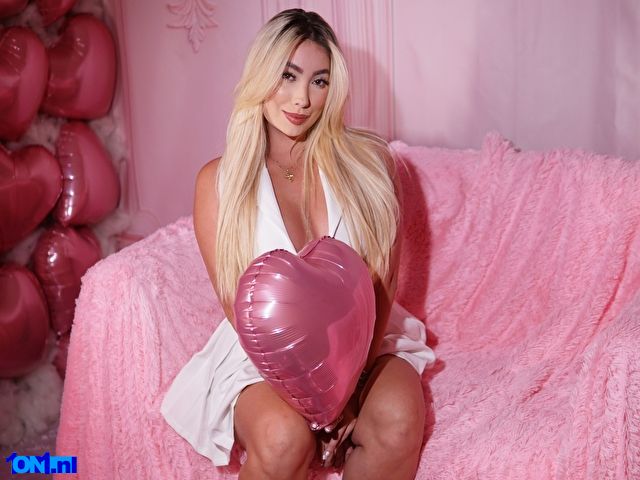 NikyRomaneli preview 1