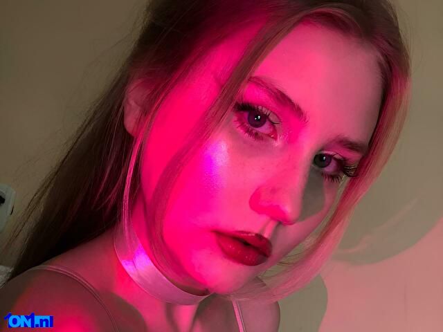 Roksannaa preview 1