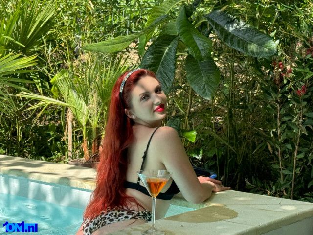SelenaBlair foto 14