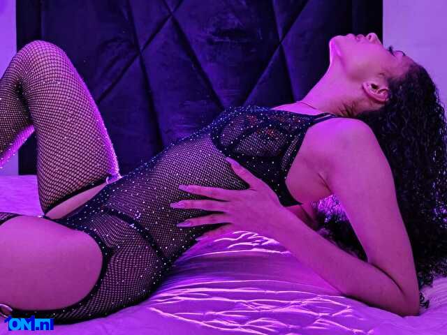 SophiaLuthor preview 4