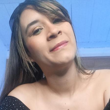 Lucero Lucero